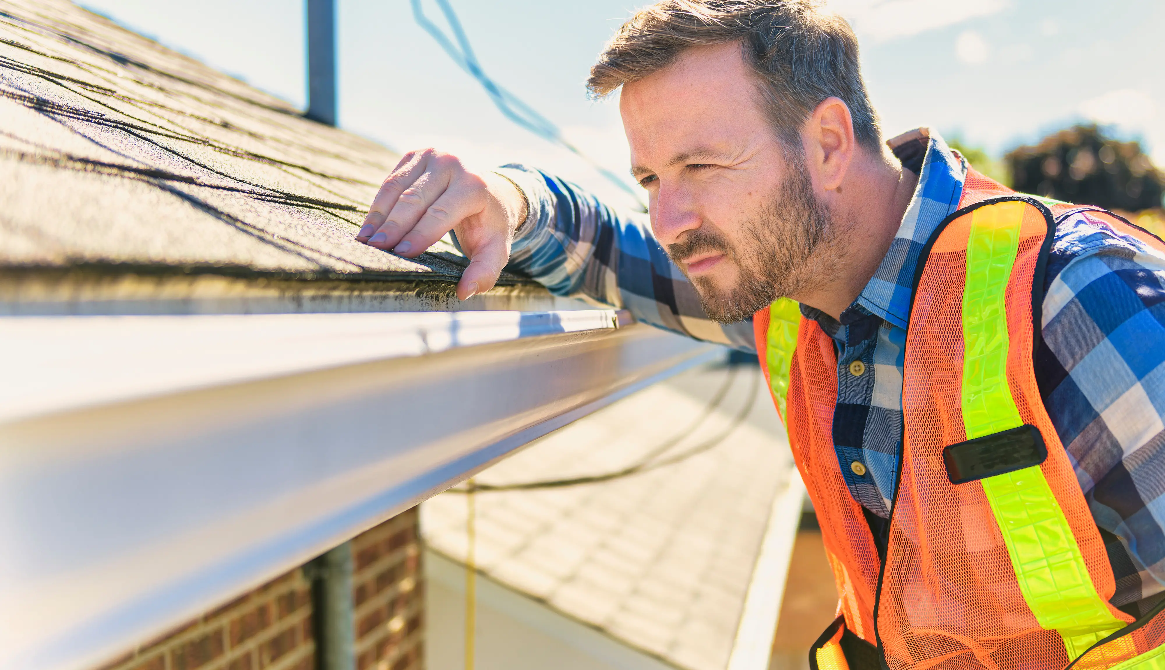 Roofing inspection service